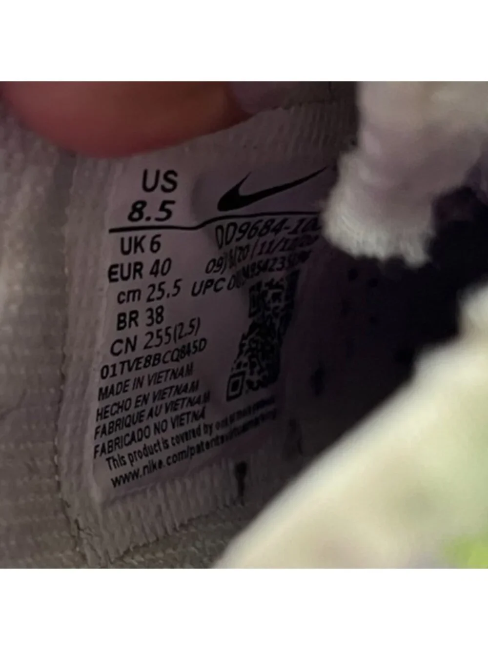 Nike Air Force 1 Shadow Low Womens Size 8.5 White Green Athletic Shoes Sneakers
